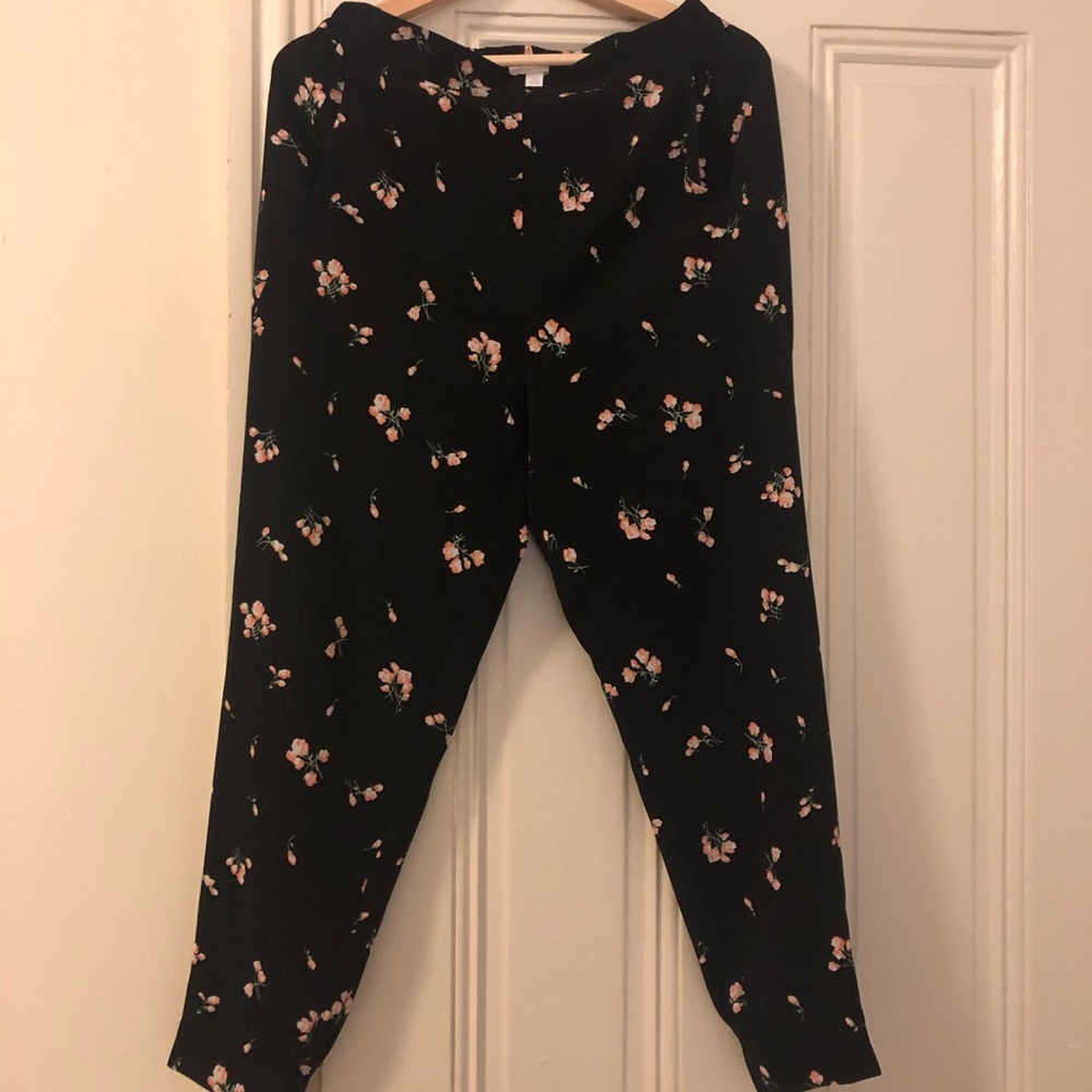 Floral flowy pants